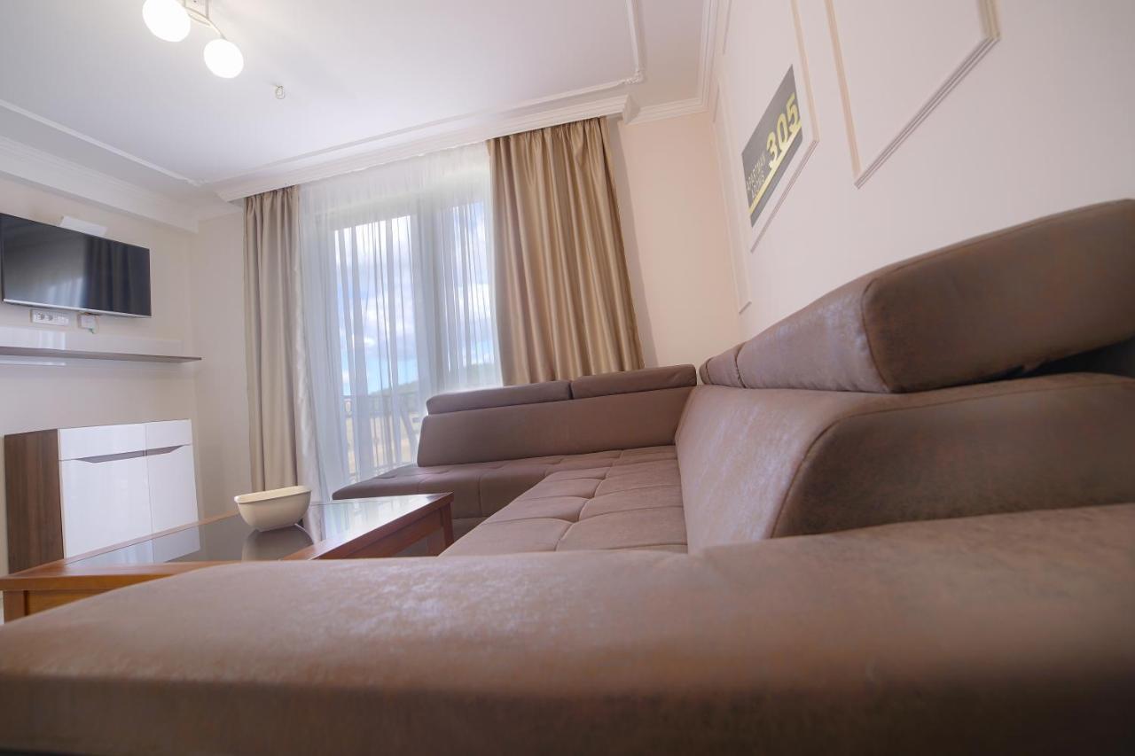 Adonis Apartman 305 ซลาตีบอร์ ภายนอก รูปภาพ